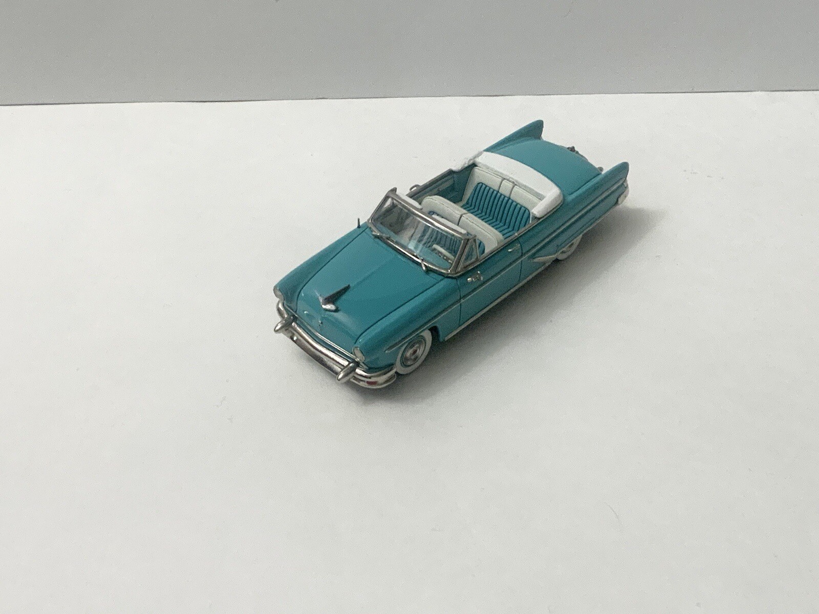 1/43 1955 Lincoln Capri convertible open turquoise MC-64 Motor city USA