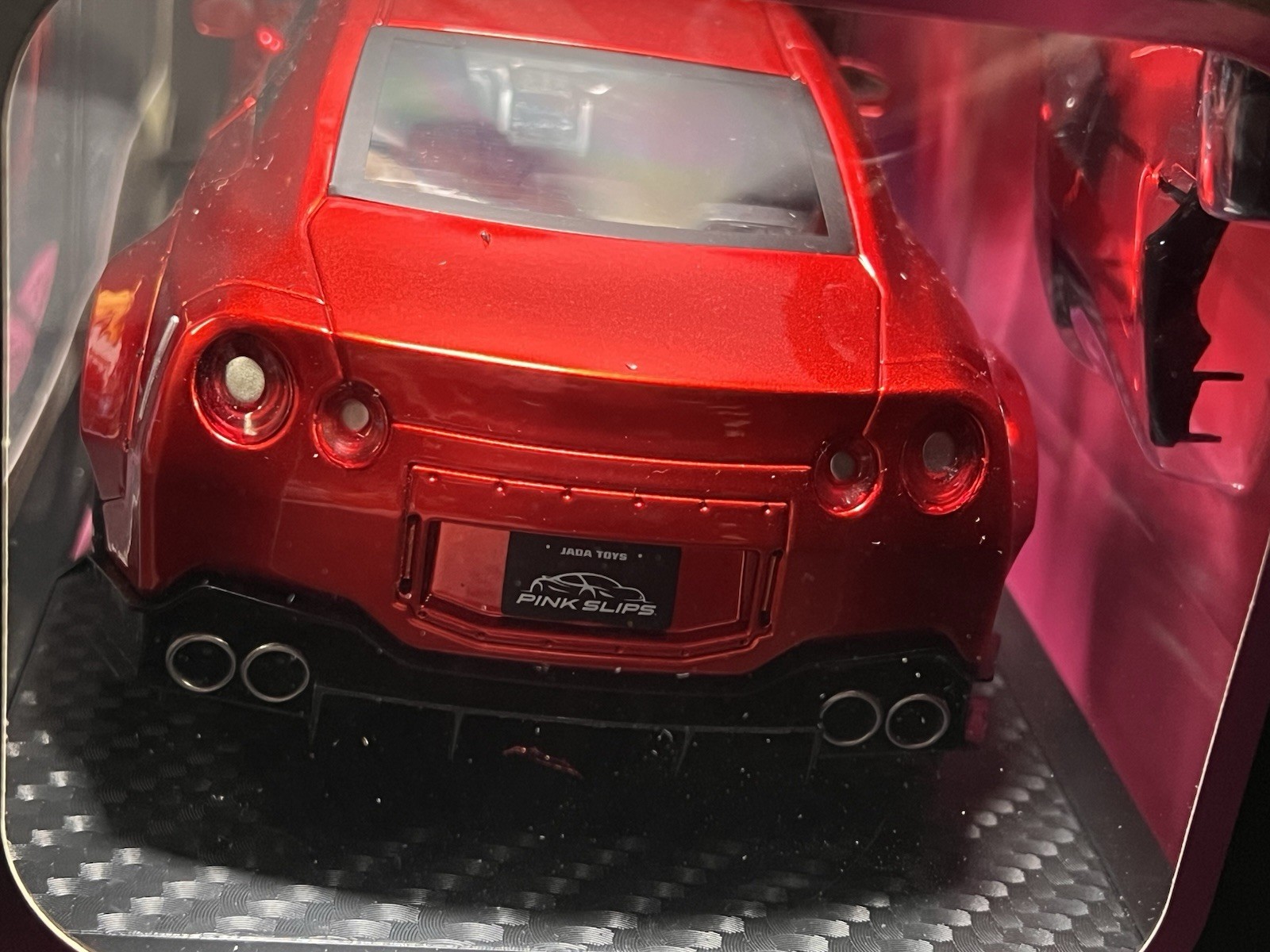 Jada (Solido) Pink Slips 1:18 Nissan GT-R (R35) Liberty Walk Body Kit 2.0 NEW