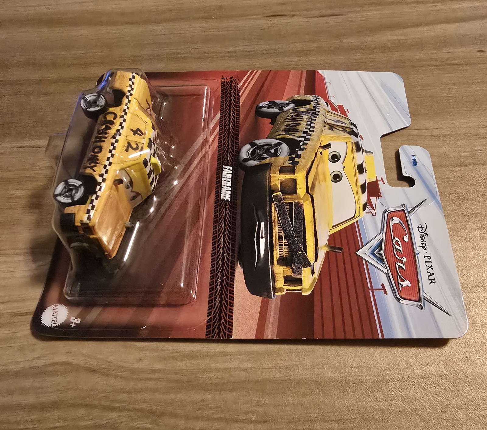 Disney Pixar Cars Metal Die-Cast FAREGAME 1:55 Yellow & Black Car