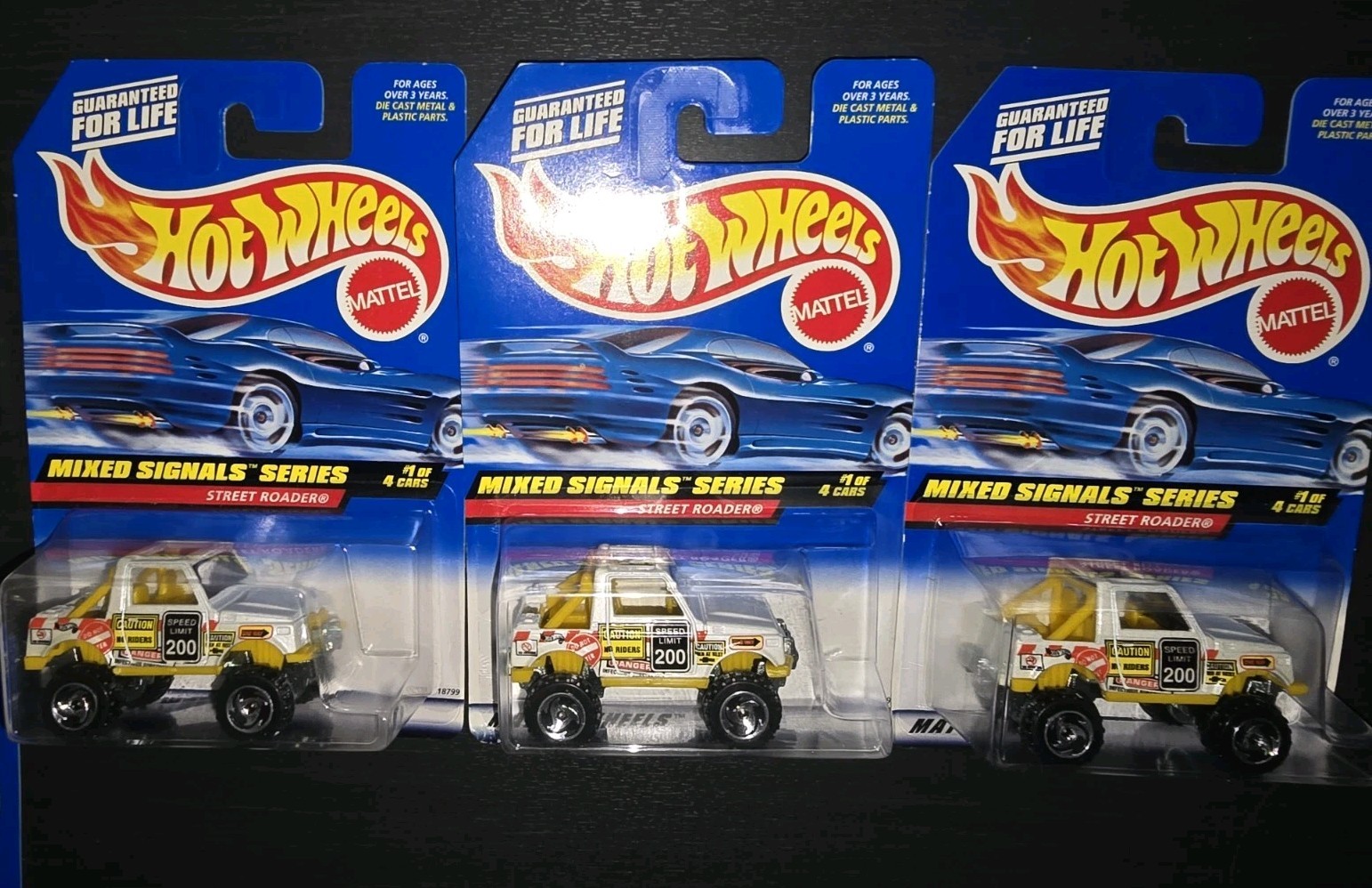 Lot Of 3 Hot Wheels Mixed Signals Street Roader Jeep 1999 #733 NEW
