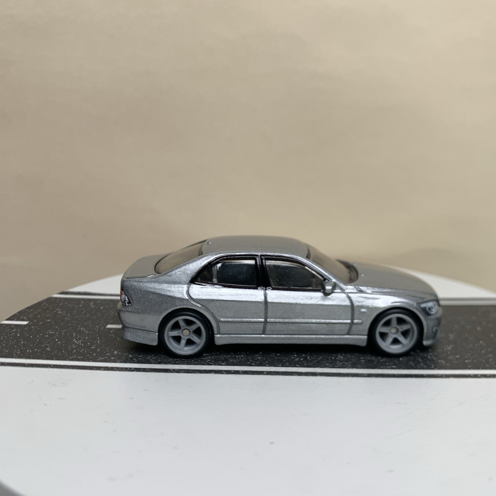 Hot Wheels Premium Modern Classics ’98 Toyota Altezza Lexus IS300 Silver 1:64 NM