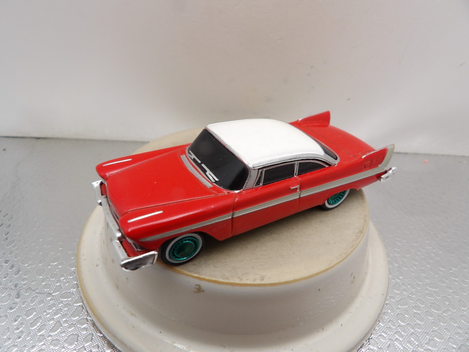 CHRISTINE GREEN MACHINE 1958 PLYMOUTH FURY GREENLIGHT HOLLYWOOD SERIES 1:64