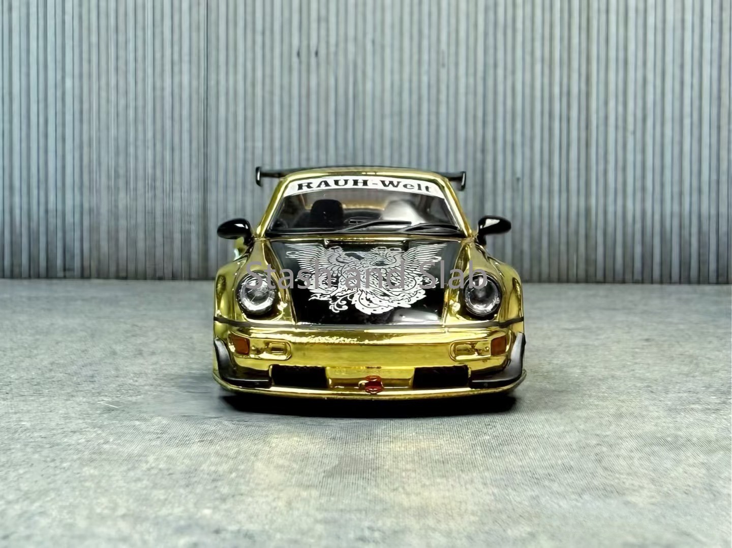 MOTORHELIX 1:64 RWB 964 Silver-Fenix Gold Chrome Toshikazu Nozaka Art 1299