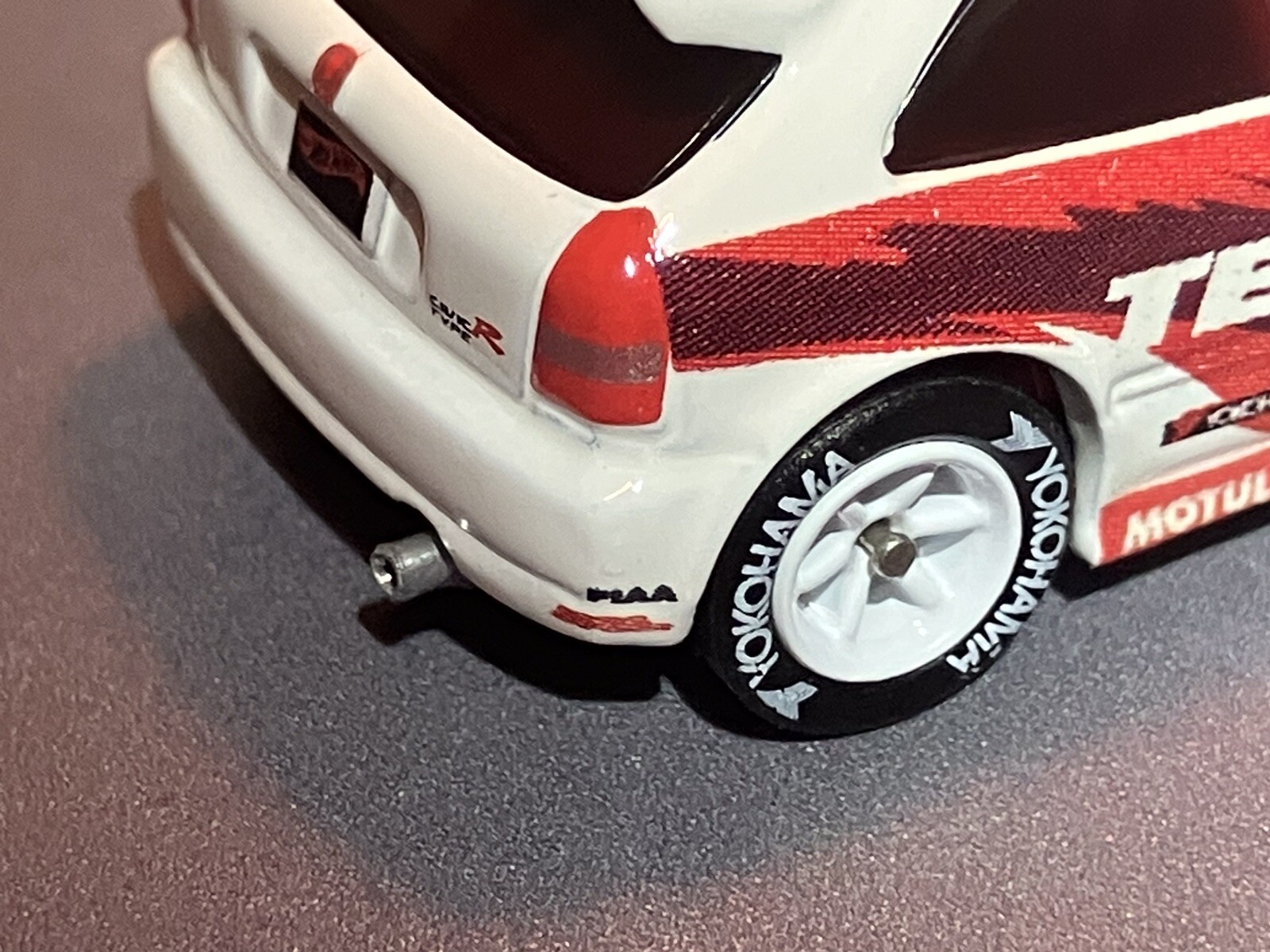 1/64 Custom Hot Wheels 1999 HONDA CIVIC TYPE R (EK9) w/real riders TENZO Custom