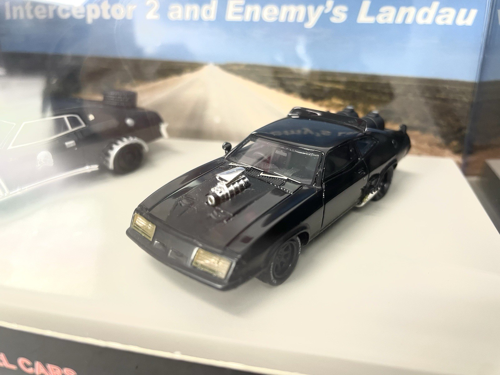 ACE 1/64 MAD MAX INTERCEPTOR 2 & ENEMYs LANDAU TWIN SET MOVIE RESIN US SHIPPING