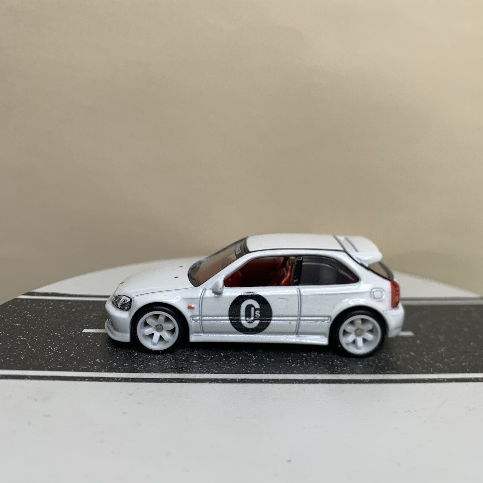 Hot Wheels Premium Boulevard #73 ’99 Honda Civic Type R EK9 Hatch White 1:64 NM