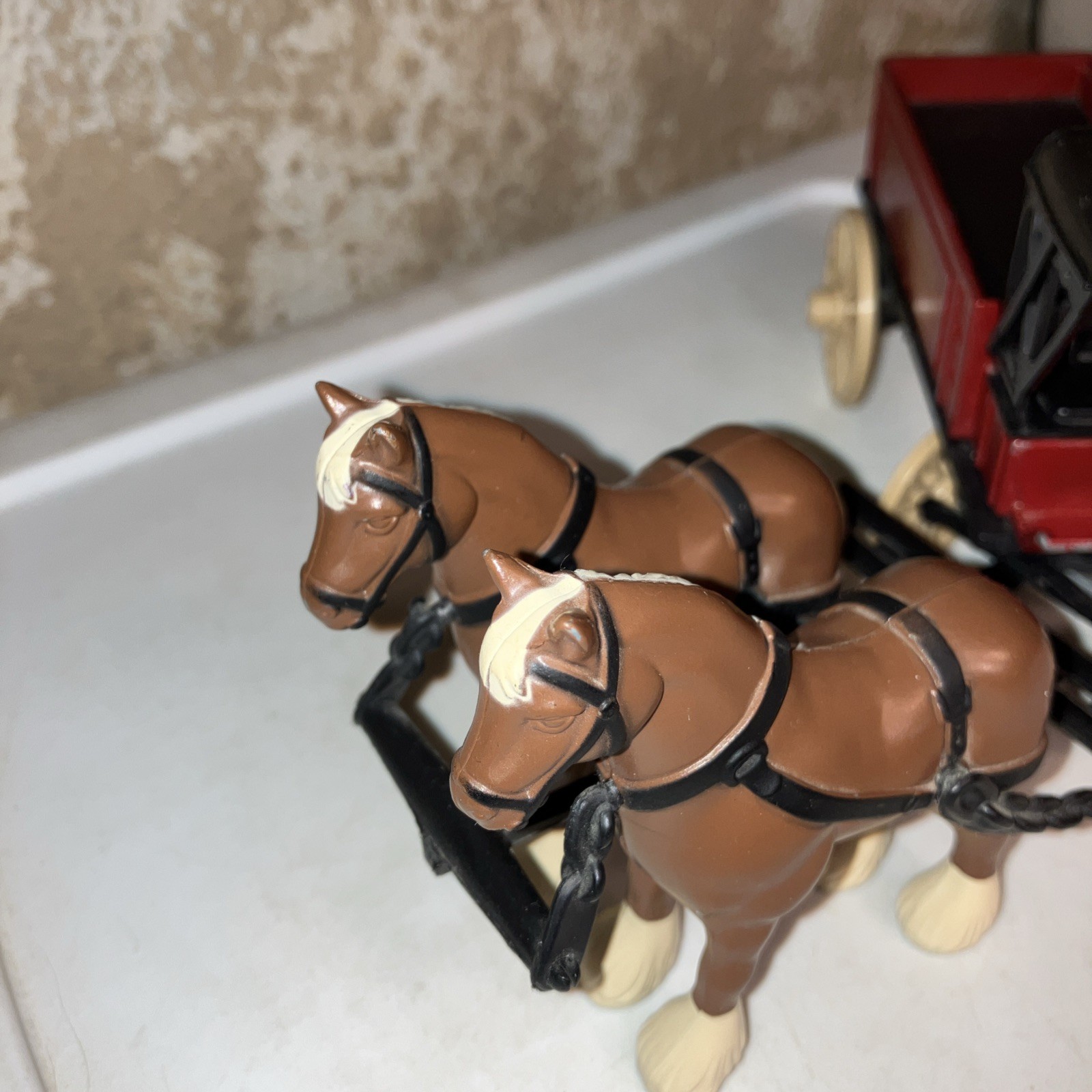 Ertl Die Cast Metal Gray and Barton Horse and Plastic Wagon Toy Delivery Vintage