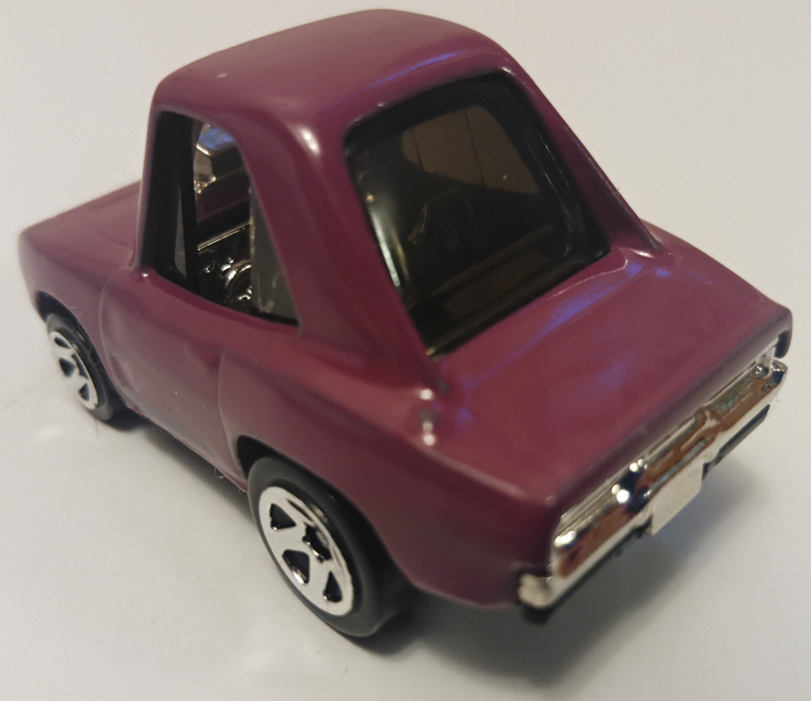 Hot Wheels: ’70 Dodge Charger (Gone in Sixty Seconds Series 2-Sonia)