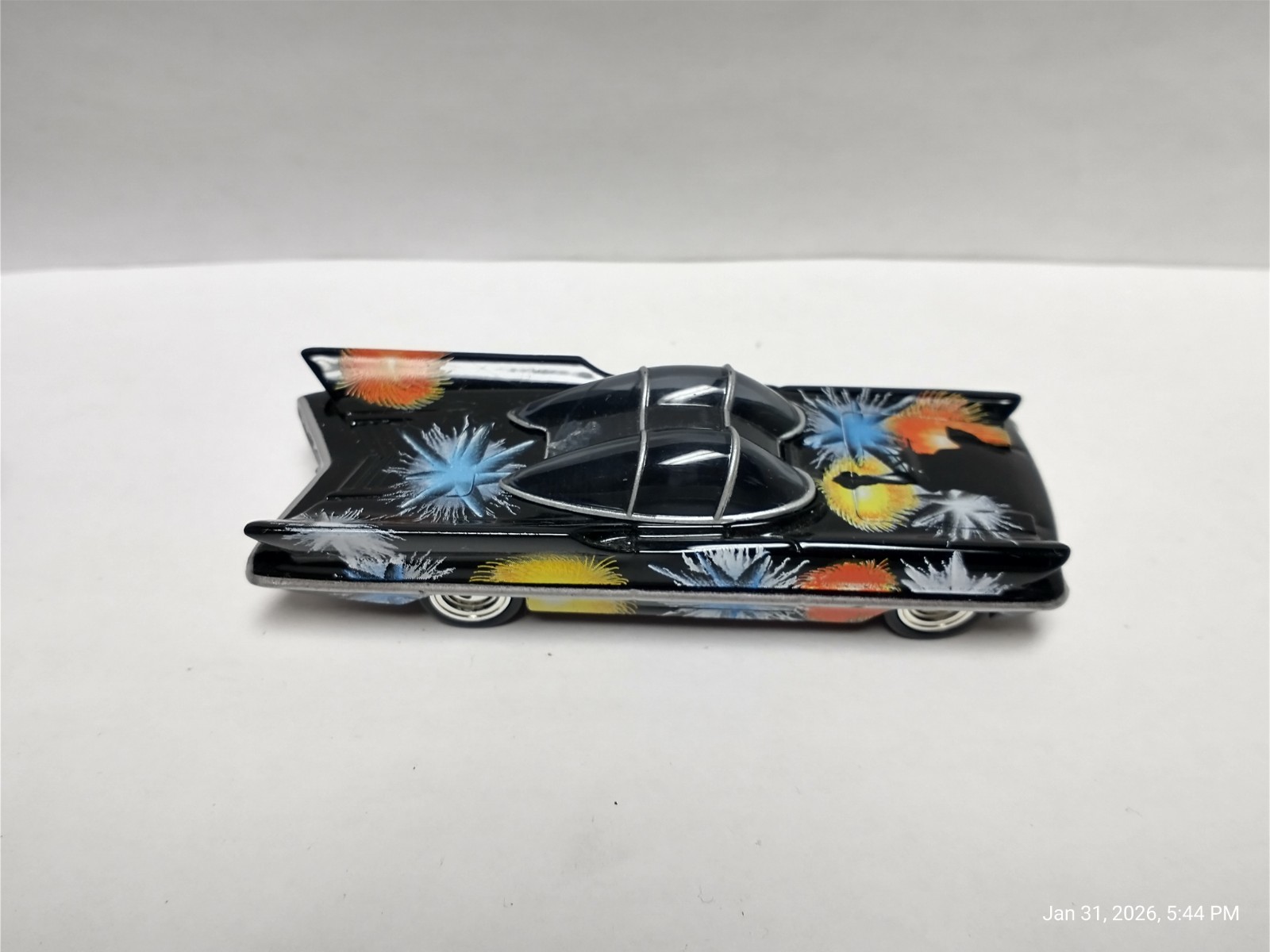 Nice Lot of 7 Older Hot Wheels 6 in Near to mint Condition Bone Shakers Lincoln
