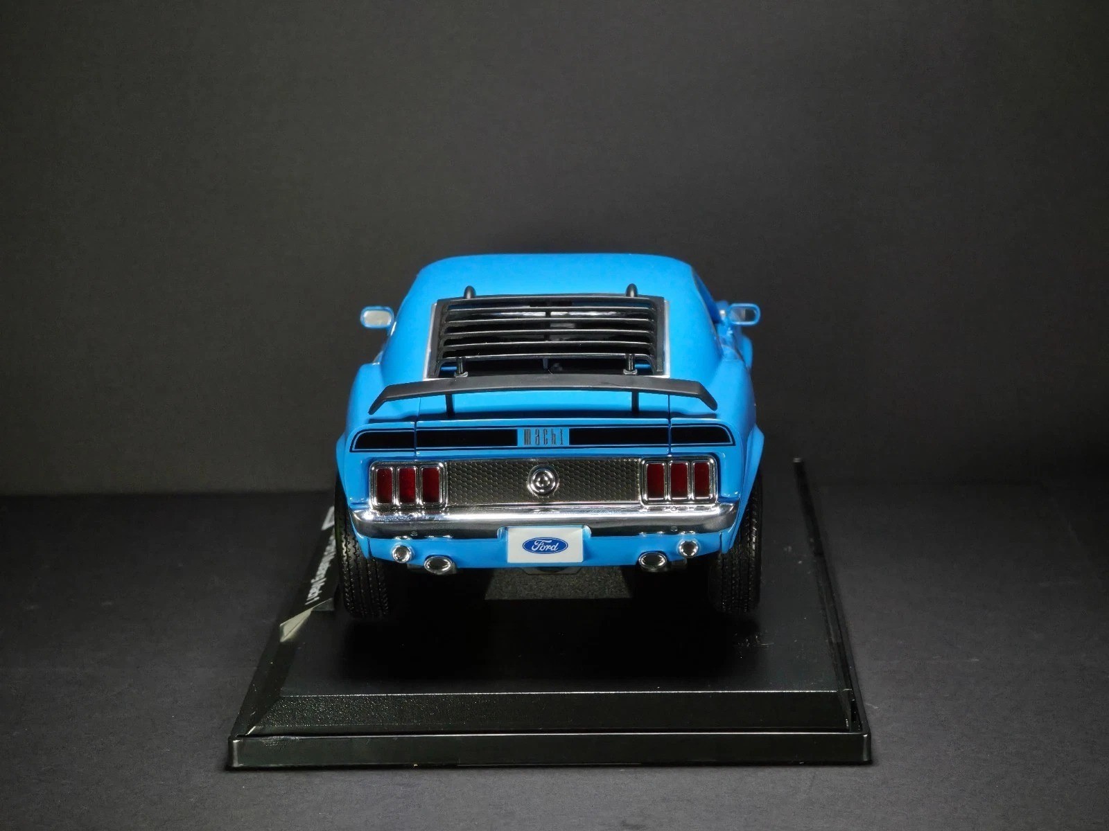 1970 Ford Mustang Mach 1 Blue 1:18 Maisto Exclusive Style Special Edition