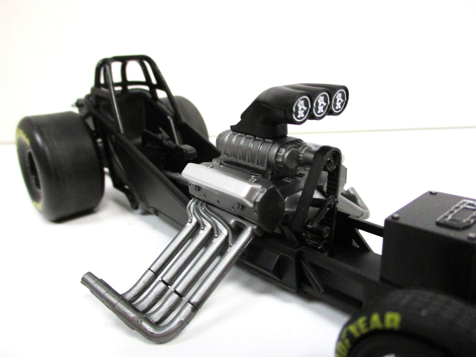 RC2 AUTO WORLD – CORNWELL AUSTIN PROCK 2024 CHEVROLET CAMARO FUNNY CAR – 1/24