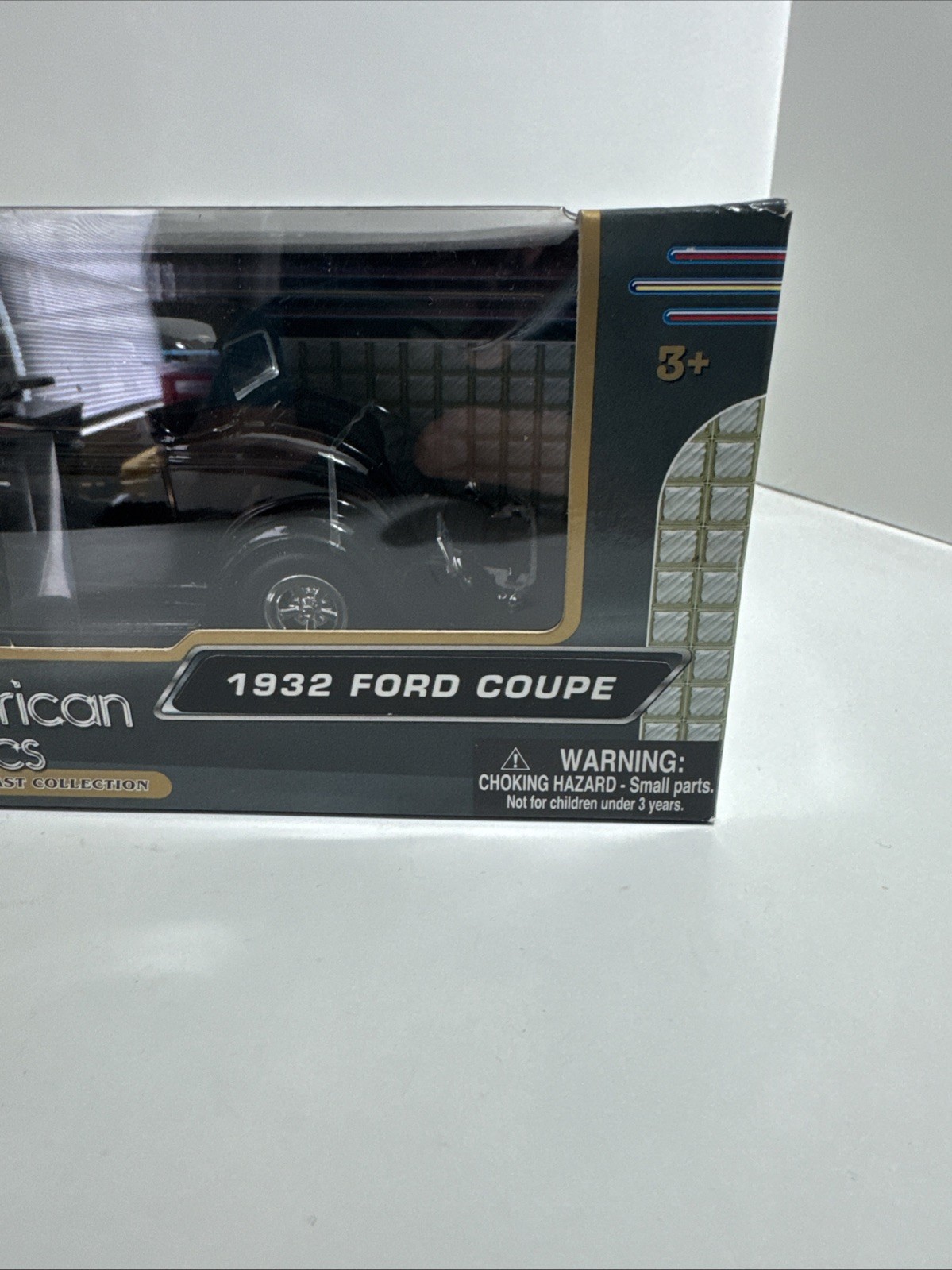 1932 Ford Coupe American Classics Diecast Motor Max 1:24 Scale New In Box (TK)