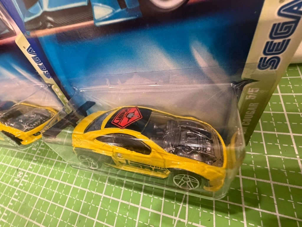 Hot Wheels LOT OF 3 – Sega Custom Cougar 5/5 2003 #114 Yellow MOC