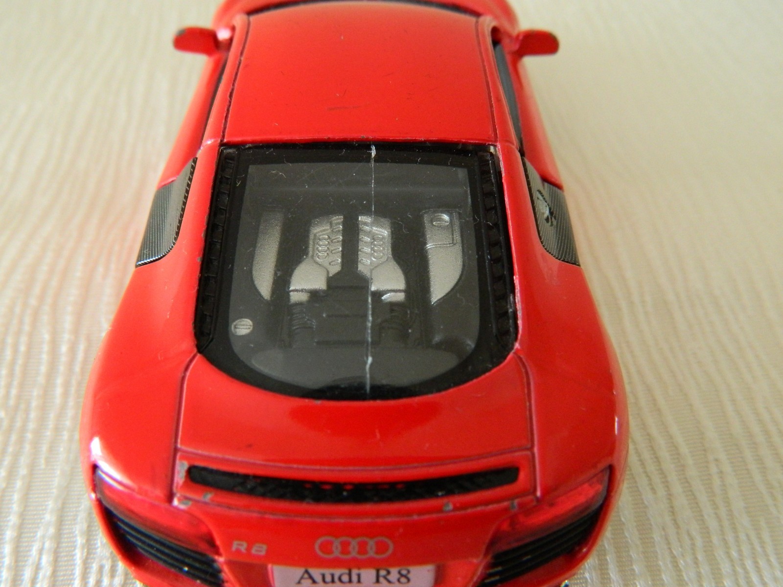 Audi R8 Red KiNSMART TOY Car Model KT5315 1/36 Scale Diecast Metal Open Doors