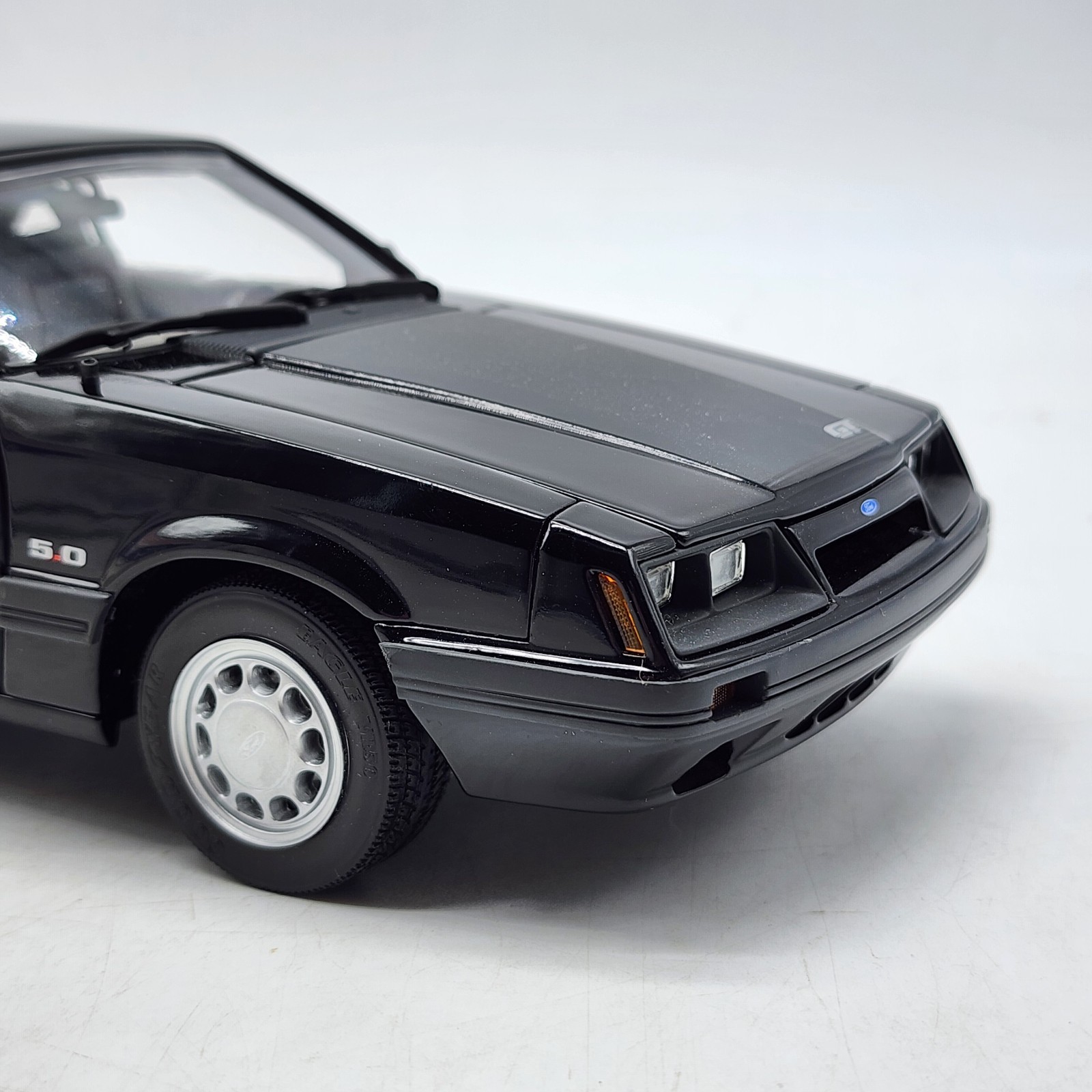 52Z GMP Black 1985 Ford Mustang 5.0 GT 1:18 New Open Box Rare HTF 1909/3000