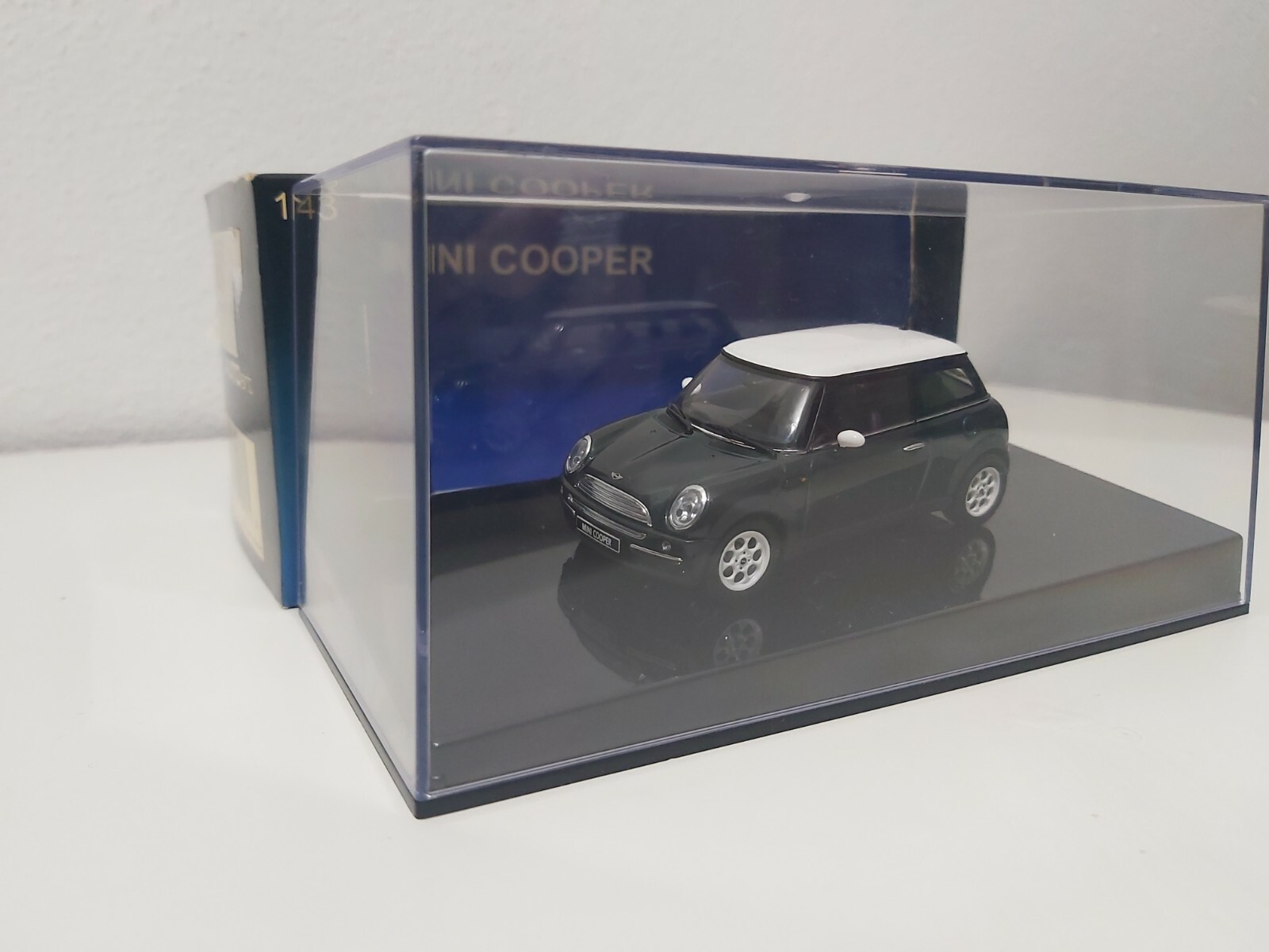 BMW Mini Cooper (Racing Green) 1:43 AUTOart