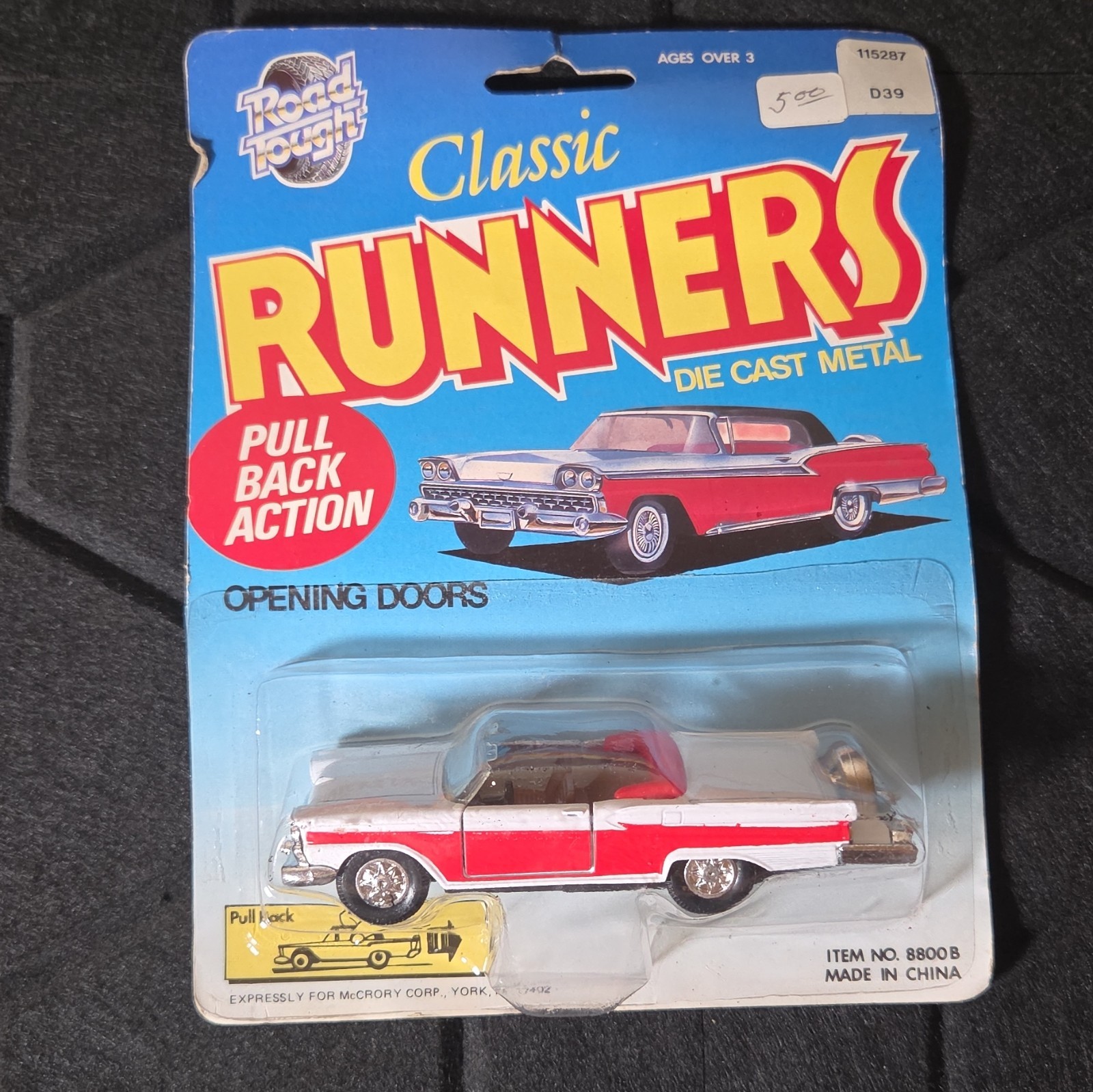 Road Tough Classic Runners Diecast Car Pull Back Opening Doors Red/White