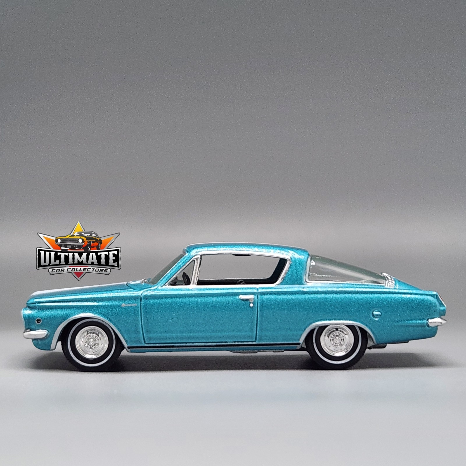 1965 Plymouth Barracuda Formula S Collectible 1/64 Scale Diecast Collector Car