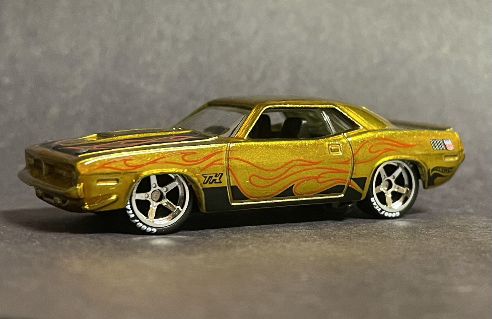 Hot Wheels New SUPER TREASURE HUNT ‘70 Plymouth AAR Cuda Random Parts Un-Spun