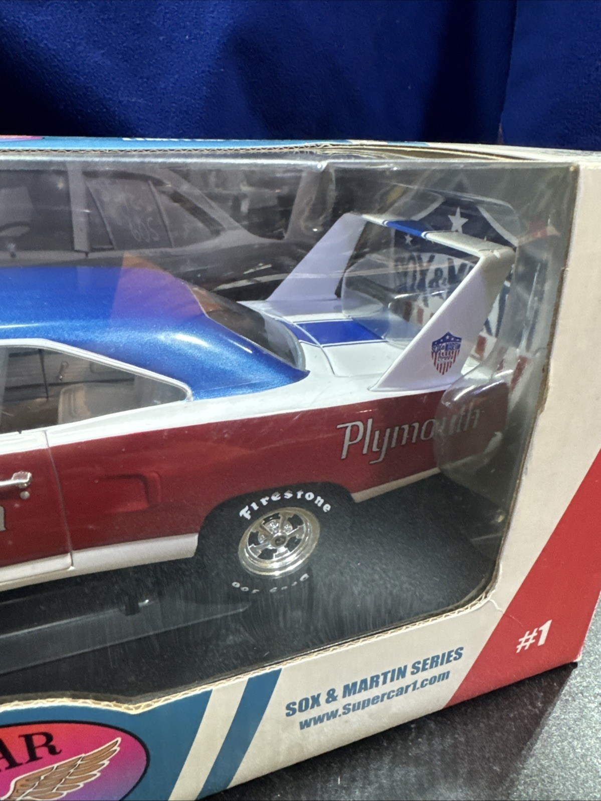 1:18 SCALE 1970 PLYMOUTH SUPERBIRD SOX & MARTIN LIMITED , ERTL SUPERCAR COLLECTA