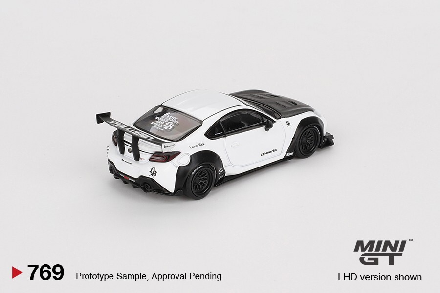 Mini GT 1:64 Toyota GR86 LB Nation White Model in Blister Package MGT00769-1H