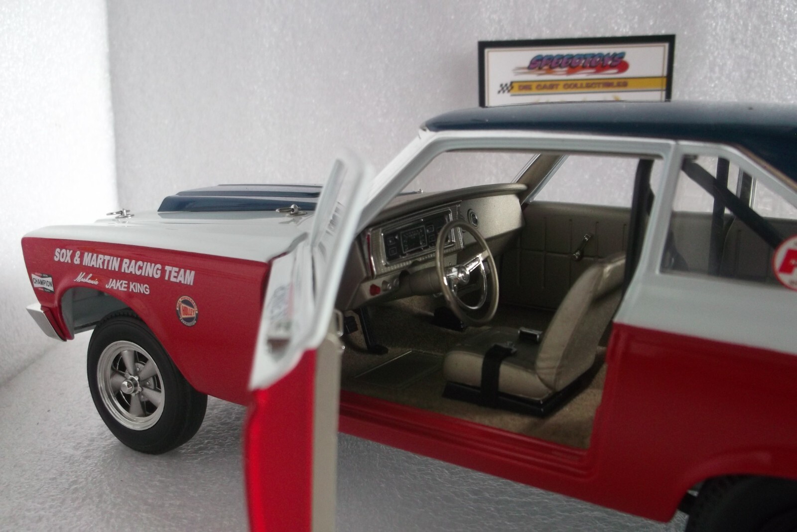 SOX MARTIN 1965 AWB PLYMOUTH BELVEDERE HEMI 1:18 HNRA DRAG RACE CAR ATOMIC ACME