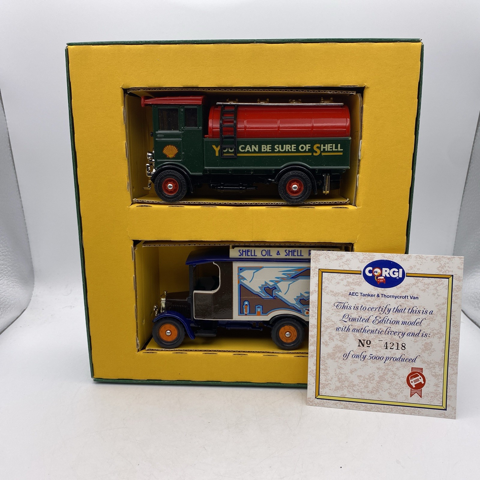 Corgi D9/1 AEC Tanker & Thorneycroft Van – Shell – Limited Edition – Boxed