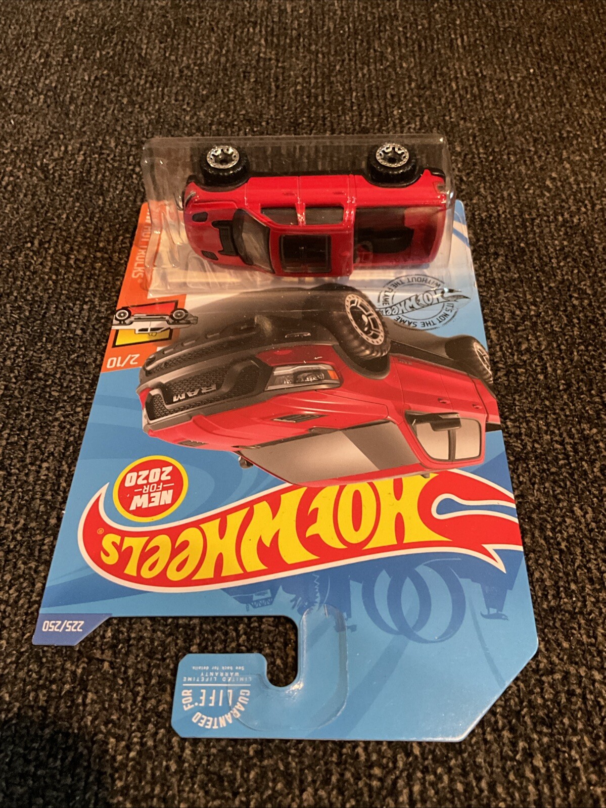 Hot Wheels HW Hot Trucks 2020 Ram 1500 Rebel