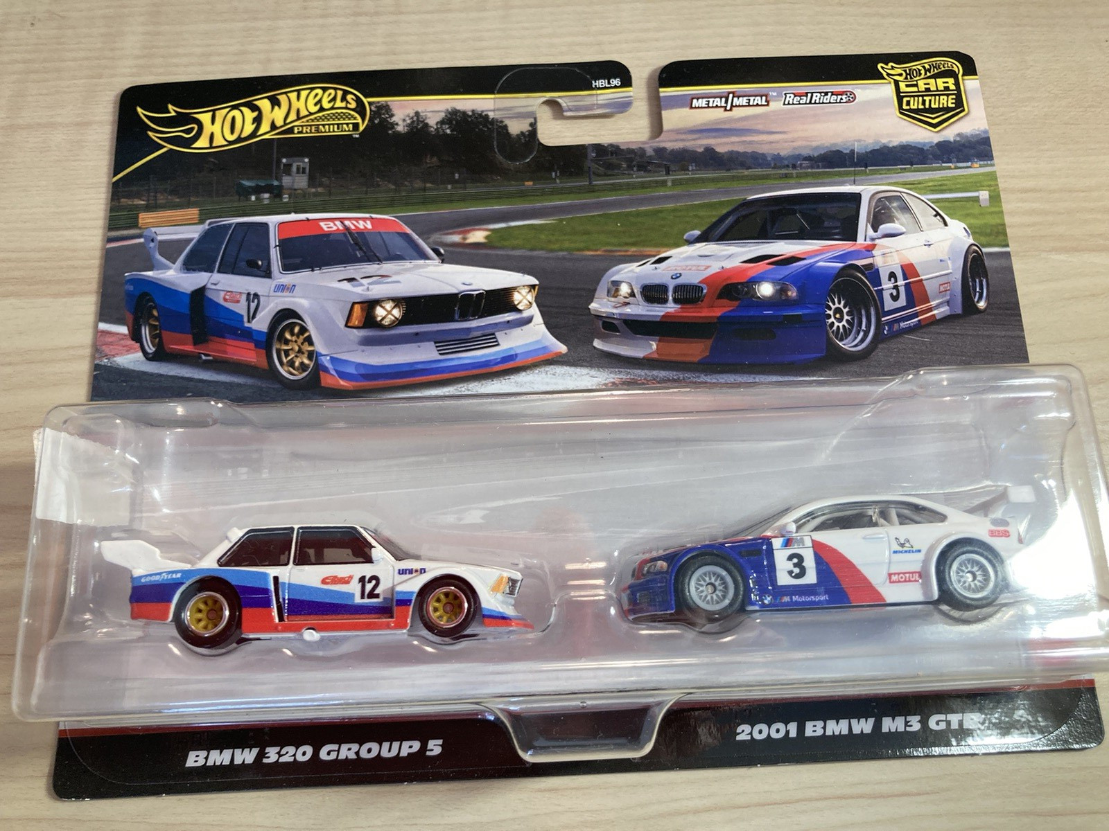 Hot wheels Premium BMW 320 Group 5 + 2001 BMW M3 GTR 2 car pack on Real Riders