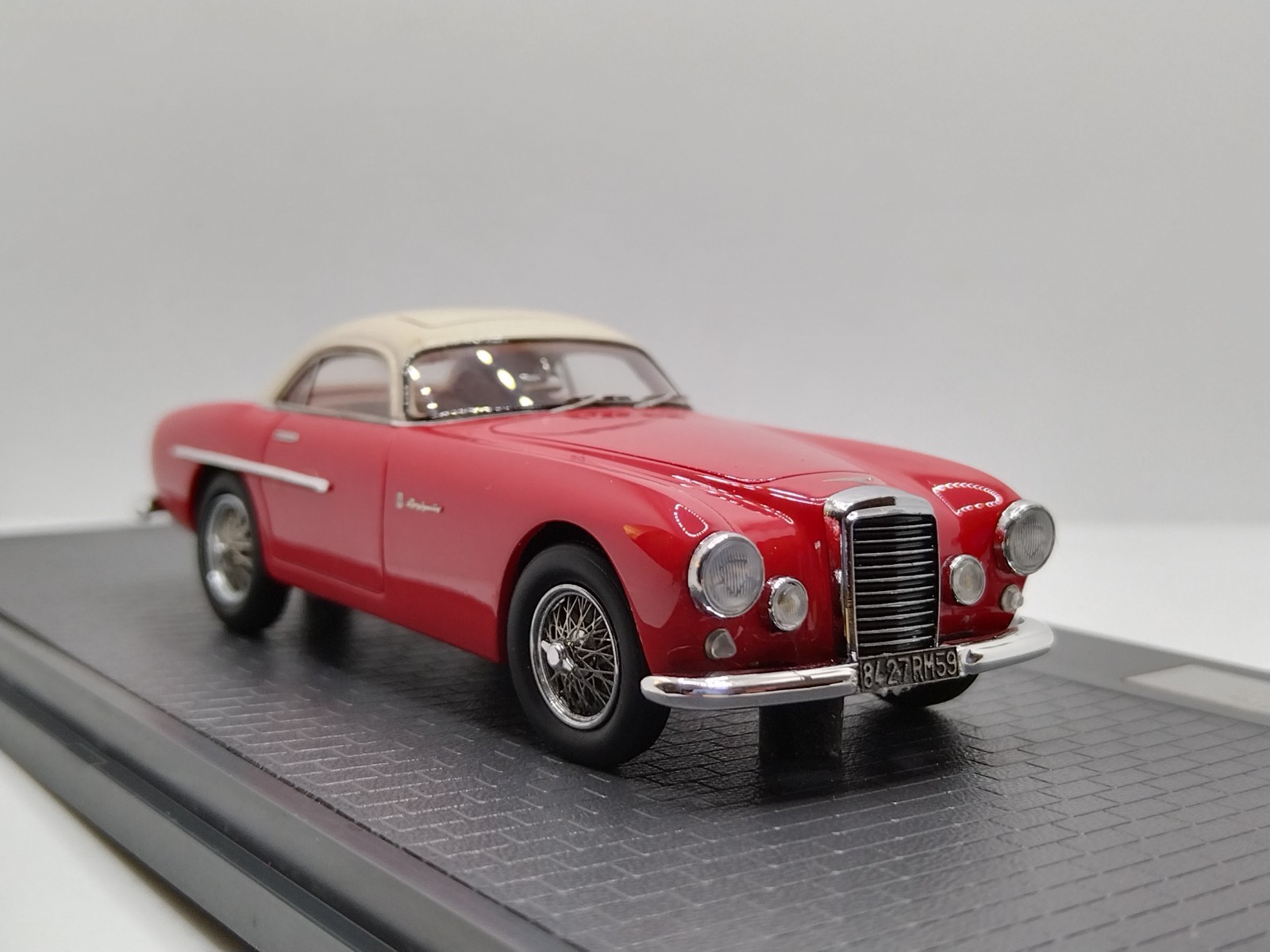 MATRIX 1/43 Jaguar XK120 Flying Jaguar Coupe Pininfarina 1952. Super Rare!
