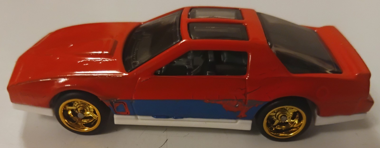 Hot Wheels: ’84 Pontiac Firebird (Gone in Sixty Seconds Series 1-Lisa)