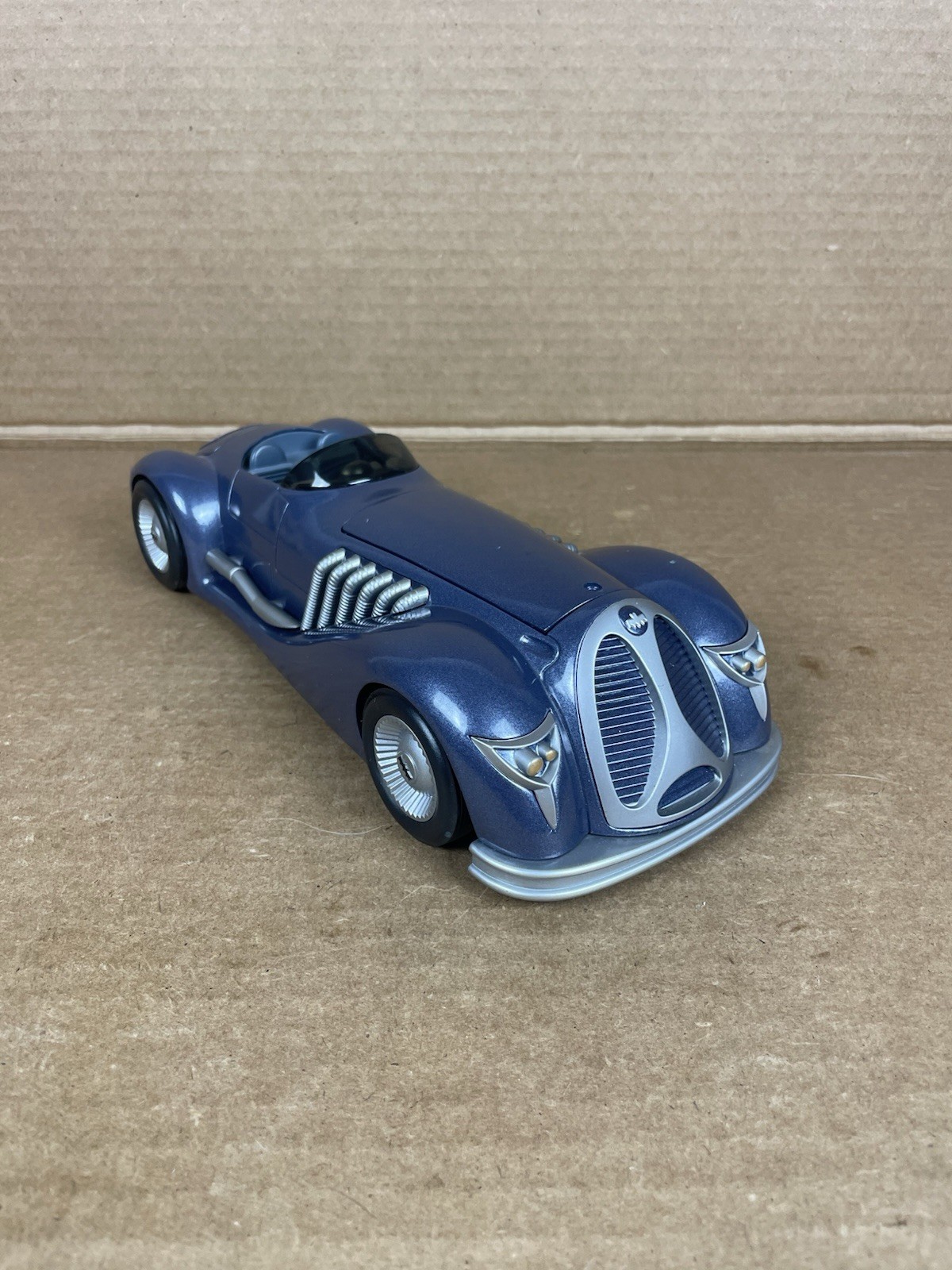 Corgi Batman 1940 BMBV2 Batmobile Custom Dream Concept Hot Rod DC Comics Diecast