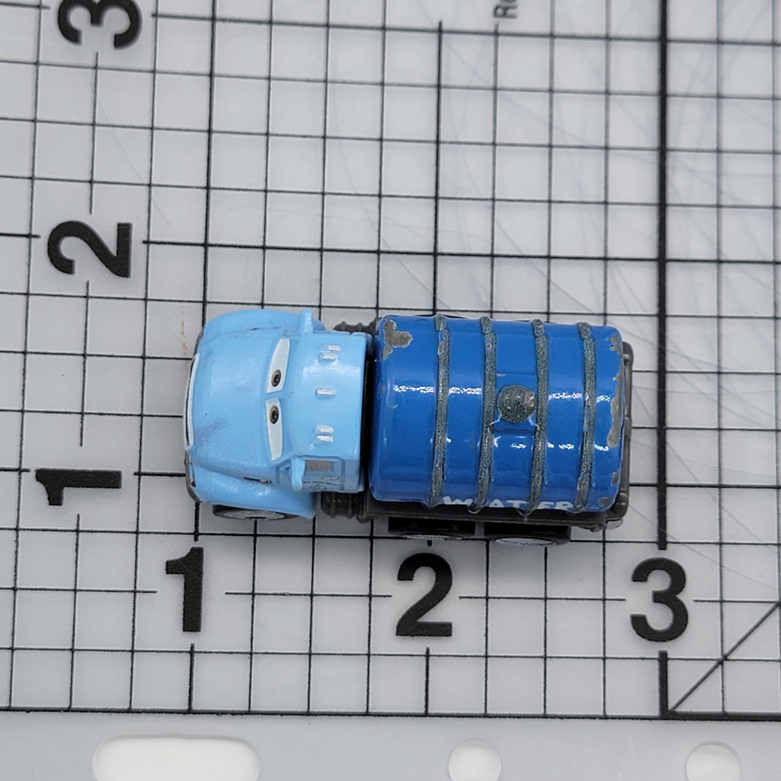Mr. Drippy Cars 3 1:110 Mini Racers 2017 Pixar Loose