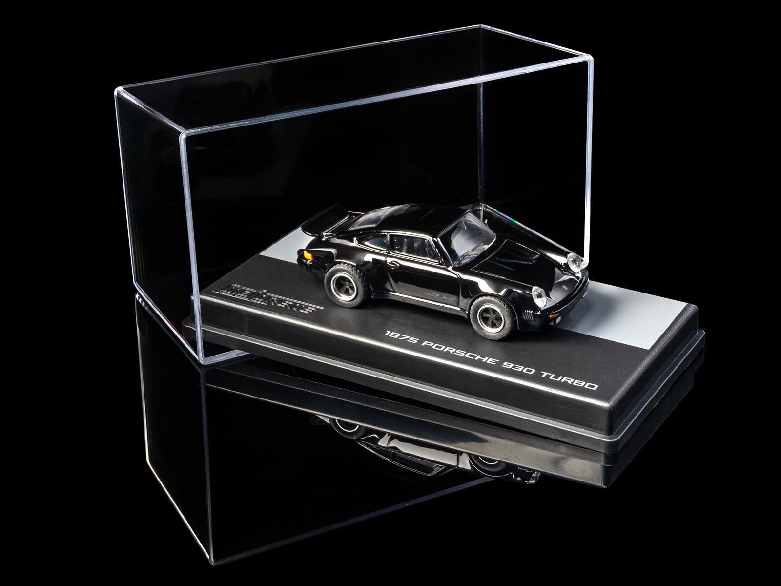 1975 PORSCHE 930 TURBO BLACK 1/64 DIECAST MODEL CAR BY MAJORETTE 8505001021
