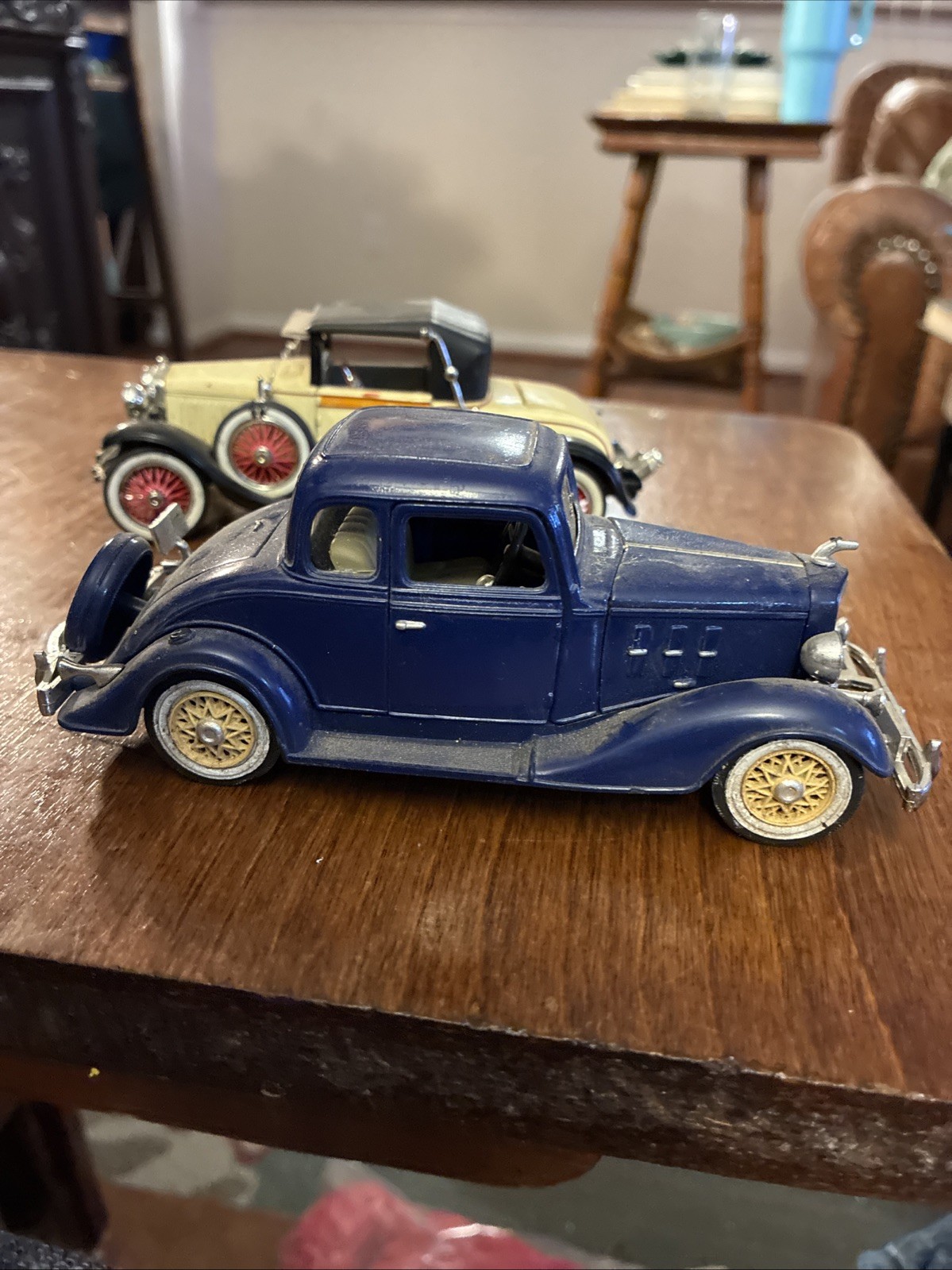 Diecast 1933 Chevrolet Eagle, 1927 314 Roadster 1:32