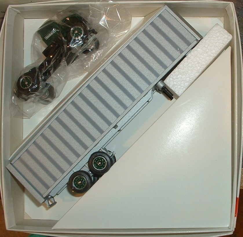 Sanborn’s Nostalgia Series ’02 Winross Truck