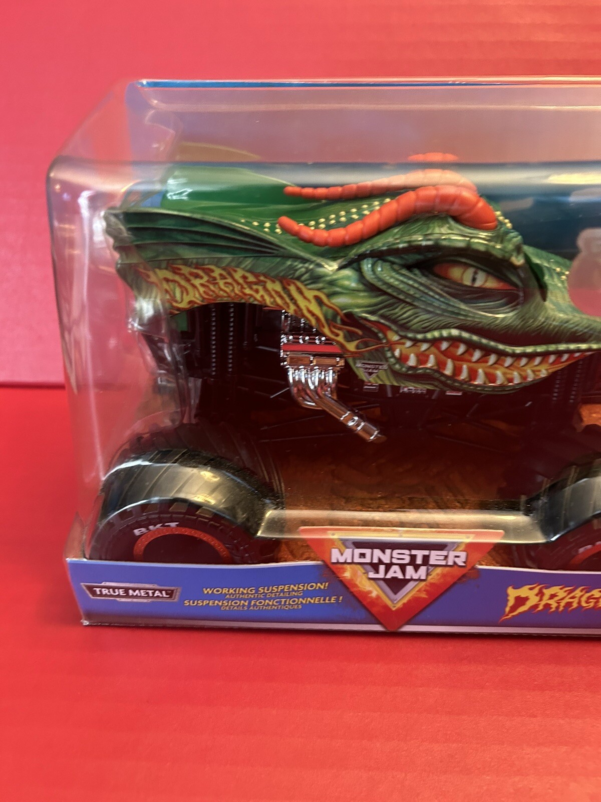NIB MONSTER JAM 2020 “DRAGON” TRUE METAL™ 1/24 DIE-CAST BY SPINMASTER