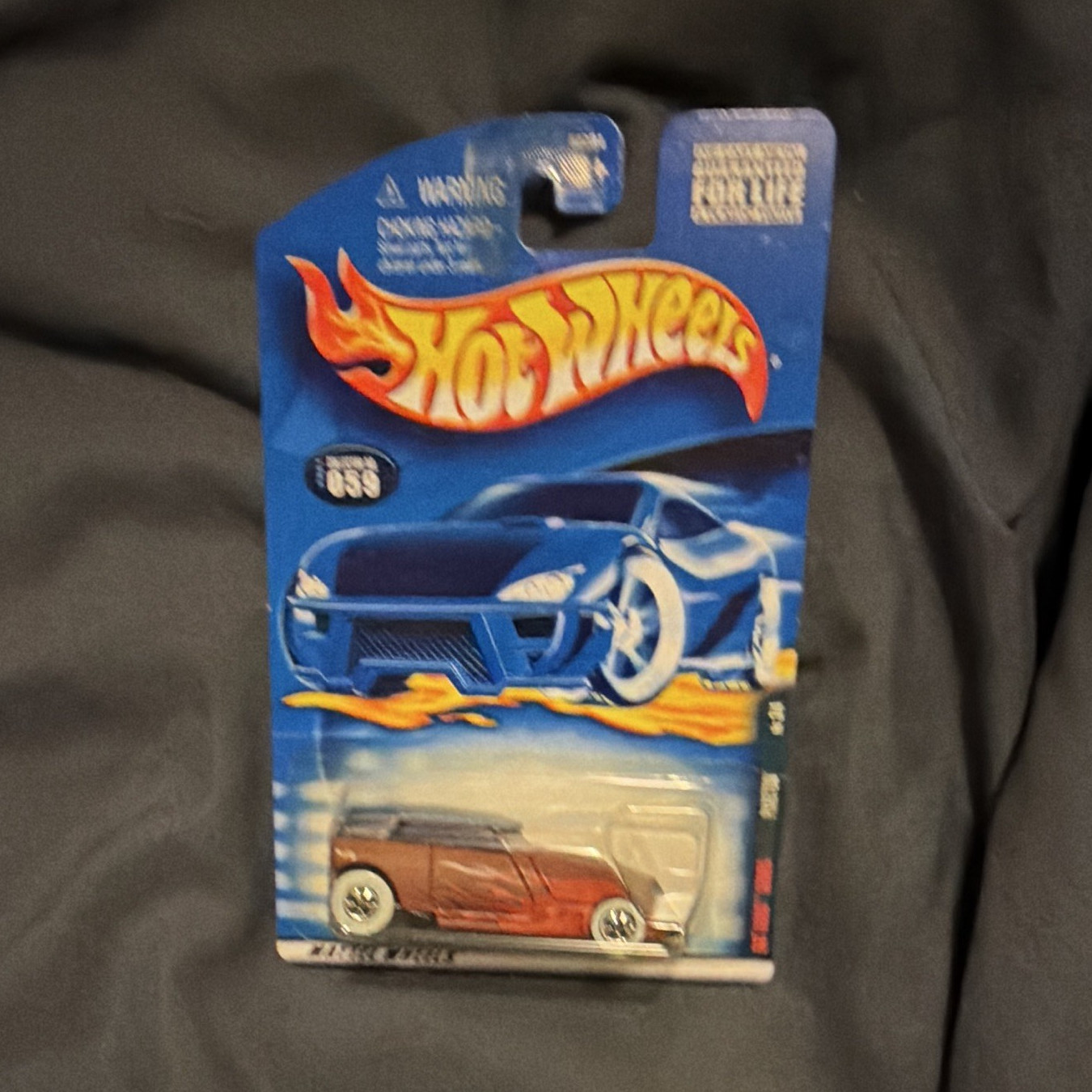 Hot Wheels 1:64 Scale Brown Diecast Car Vehicle Age Level 3-4 Years