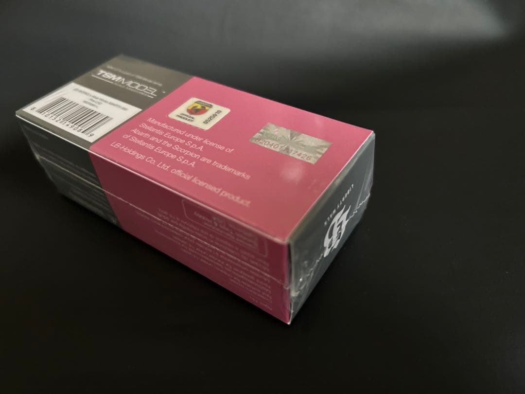 MINI GT ABARTH 595 Pink 49 Left Right Hle Set of 2 Collectables 17+