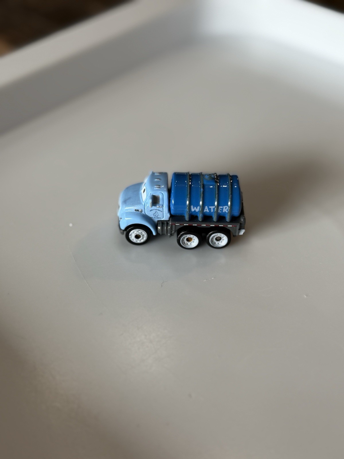 Disney Pixar Cars Mr. Drippy 2017 MINI VERSION