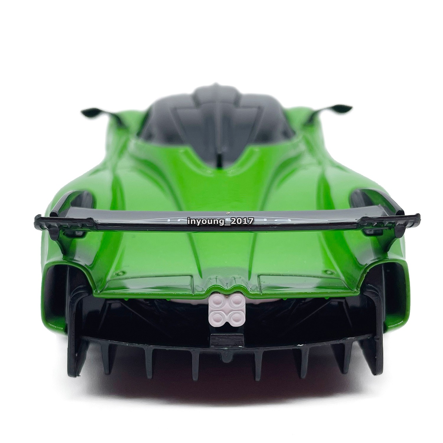 1/36 Pagani Huayra R Model Toy Car Diecast Toy Vehicle Boys Toys for Kids Gifts