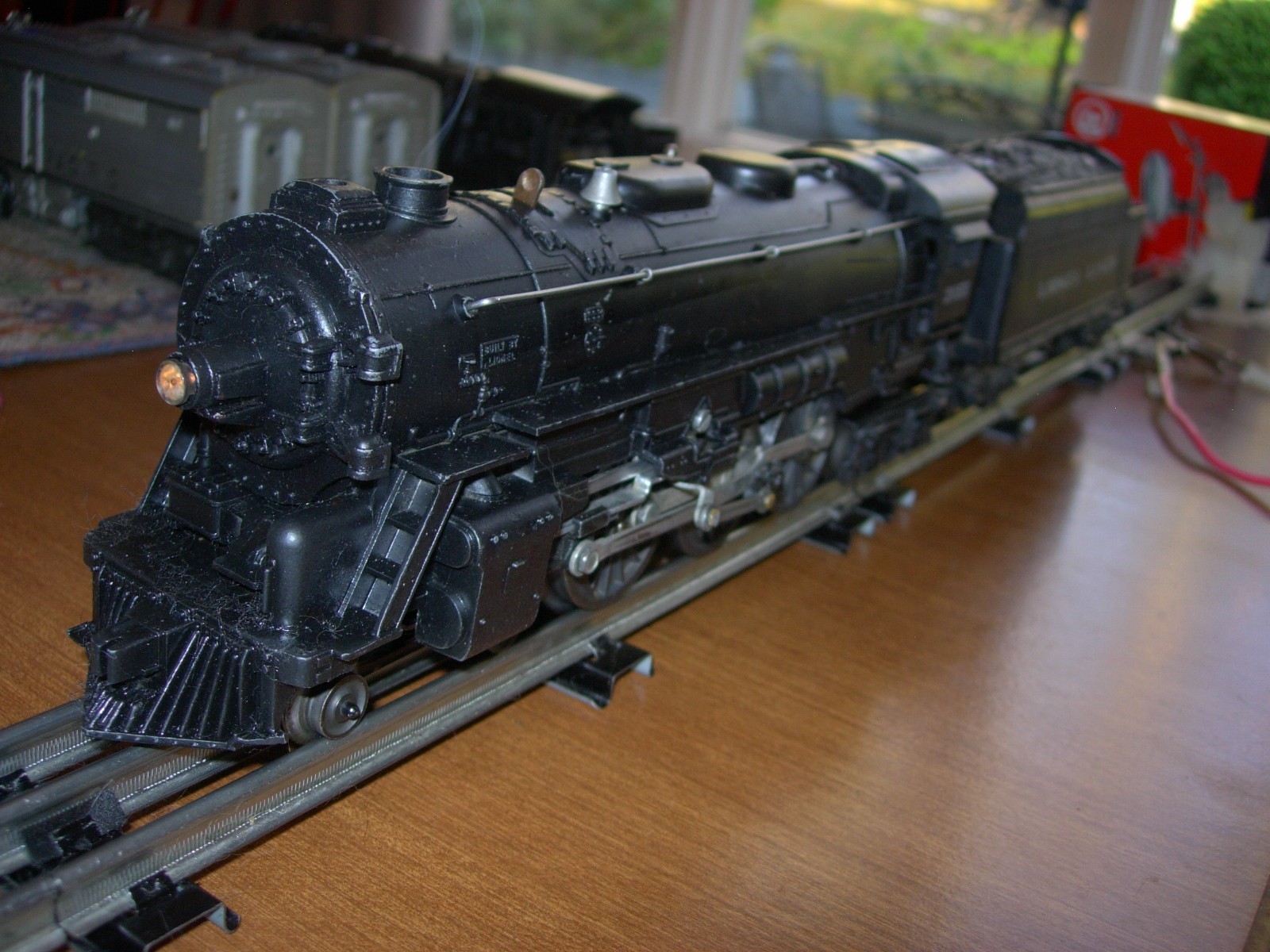 HERE IS A NICE LIONEL #2055 O/027 GAUGE 4-6-4 DIE-CAST “HUDSON” ENGINE/TENDER A1
