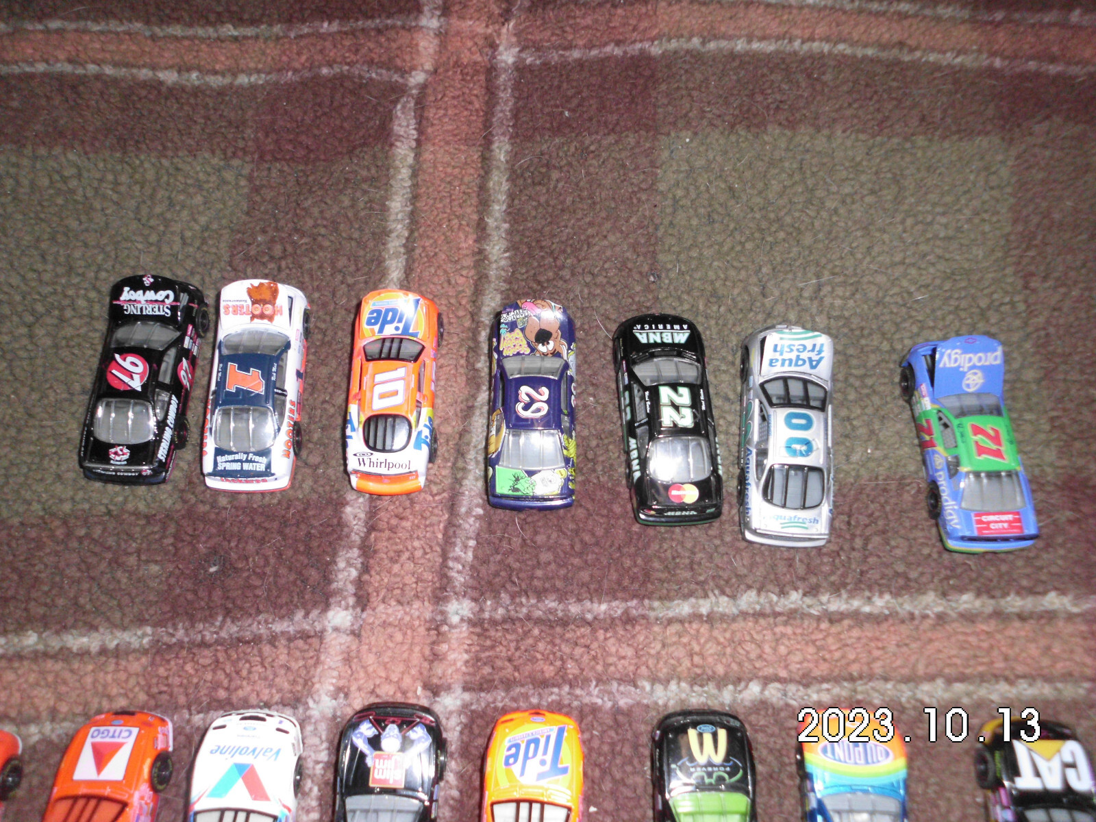 1997 Hot Wheels 100 Car Carry Case 32 Funny Cars / Dragsters / Nascar + Bonus