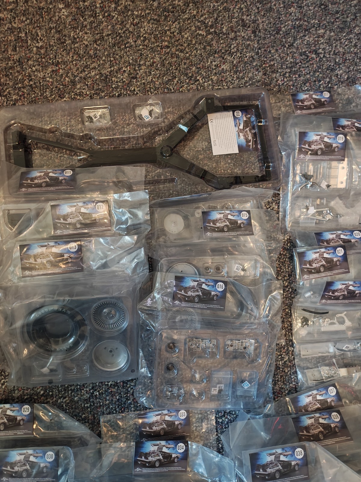 Eaglemoss 1:8 Scale Model Build The Delorean Issues 1-46