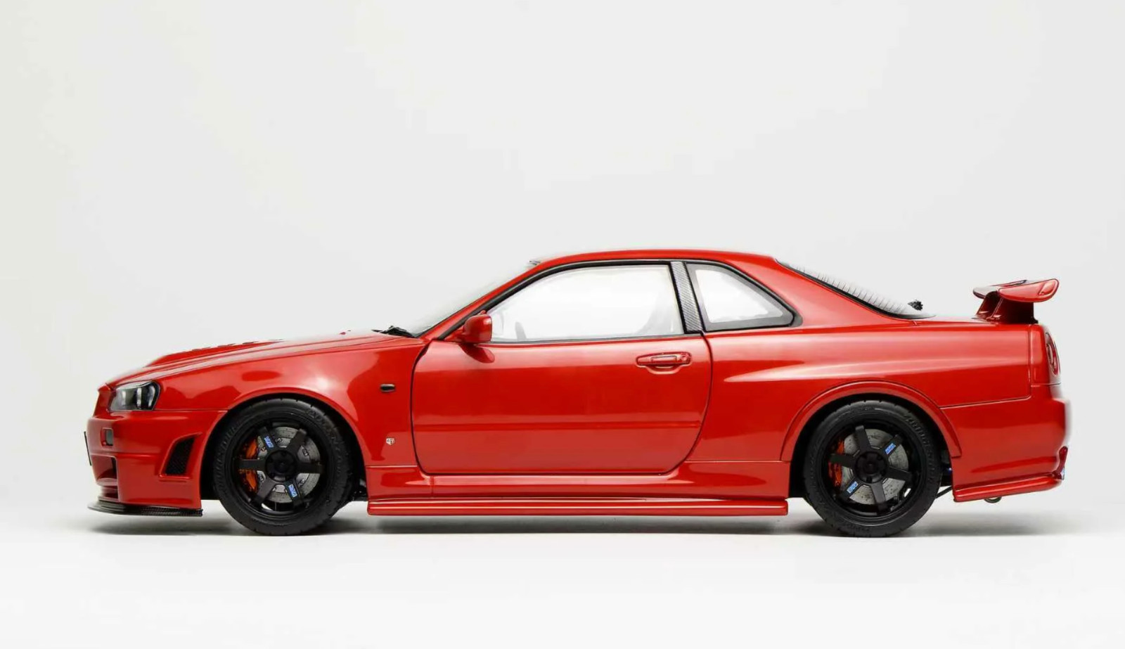 1/18 Motorhelix Nissan Skyline GT-R R34 in Red