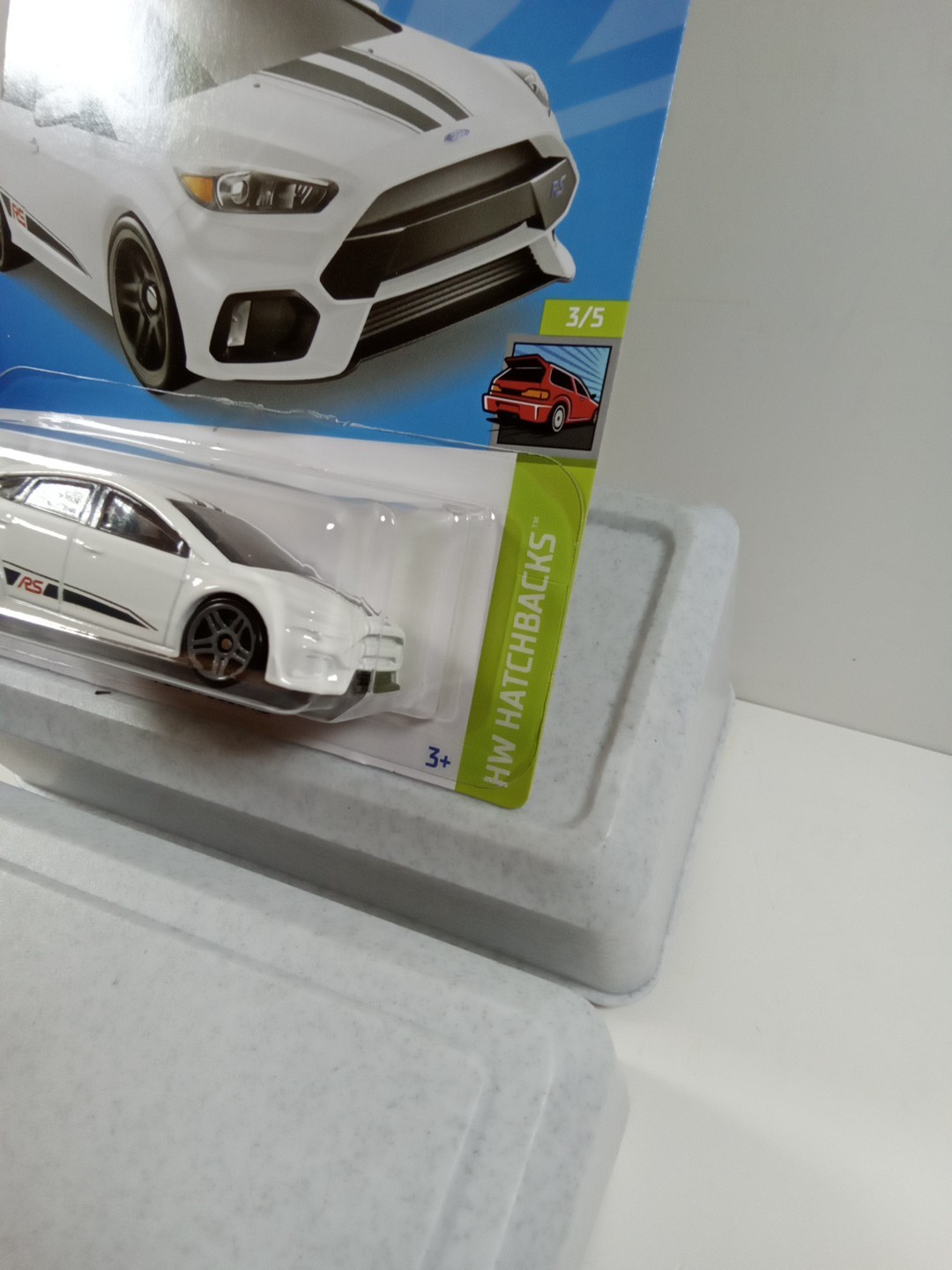 HW FORD FOCUS RS, 2022 HW HATCHBACKS, WHITE VARIATION, KROGER EXCLUSIVE O21
