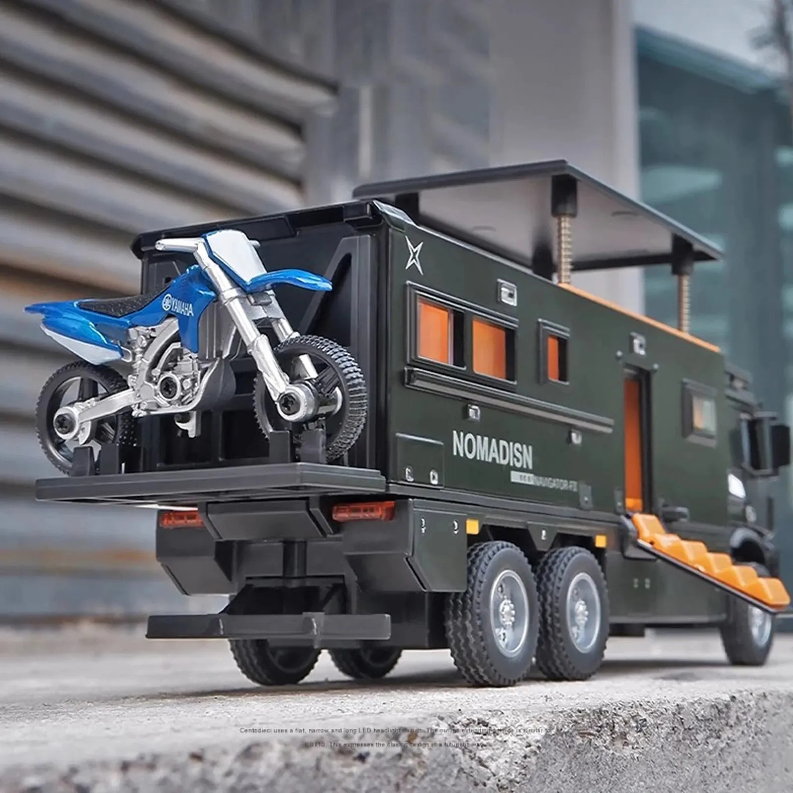 1:24 Benz Camper RV Motorhome Toy Model Car Diecast Pull Back Toy Sound Light