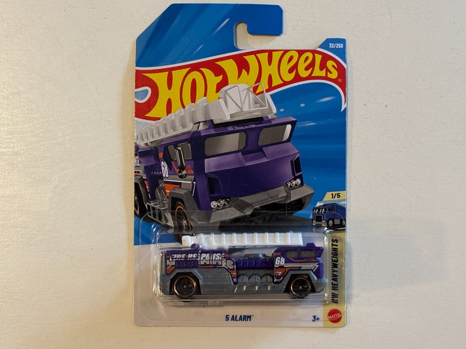 Hot Wheels 5 Alarm HW Heavyweights Firetruck 2026 Item # JJJ03