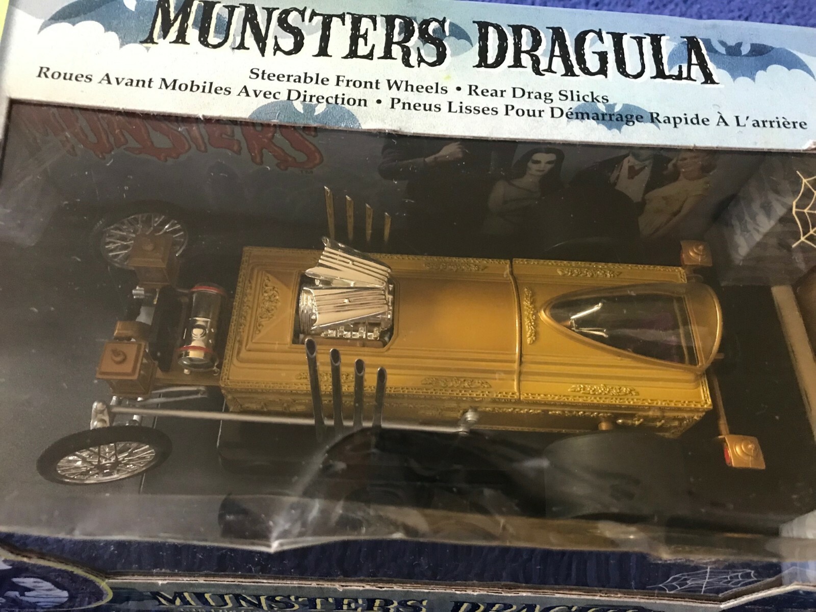 The Munsters DRAGULA Gold Coffin Diecast Model Car MIB 1:18 JOYRIDE RC2 – 2004
