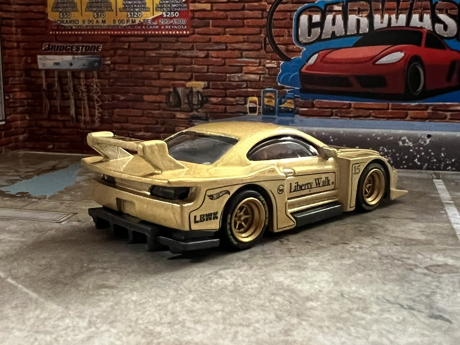 Hot Wheels Custom Liberty Walk Nissan S15 Real Riders Choose Wheels gold